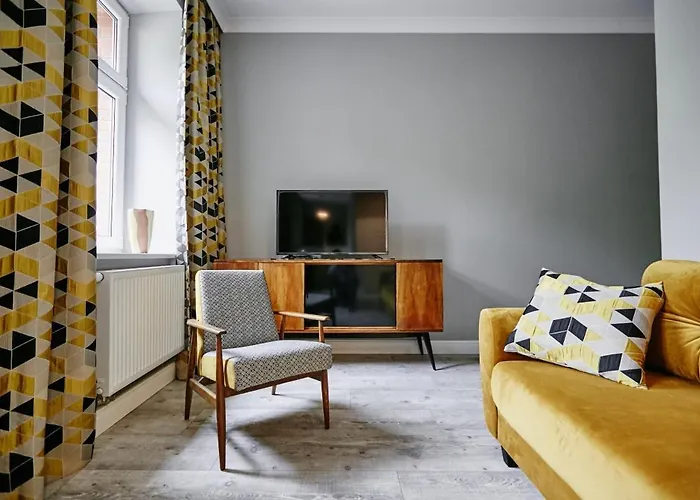Zolty Apartament De Lux Dla 2 Osob Chorzow Katowice