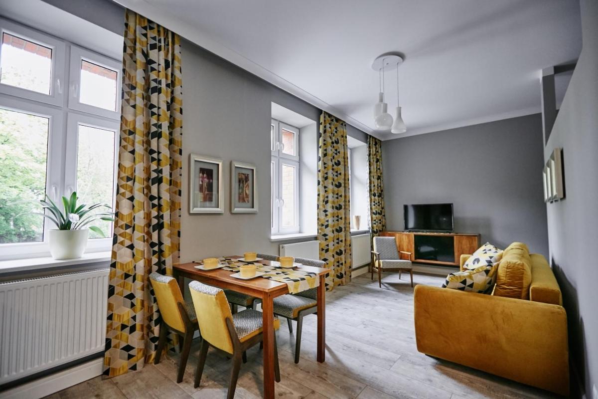 Zolty De Lux Dla 2 Osob Katowice Appartamento Chorzów